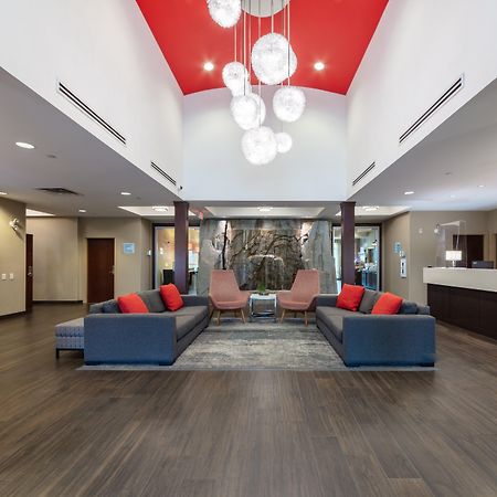 Holiday Inn Express & Suites Riverport Richmond By Ihg Exterior photo