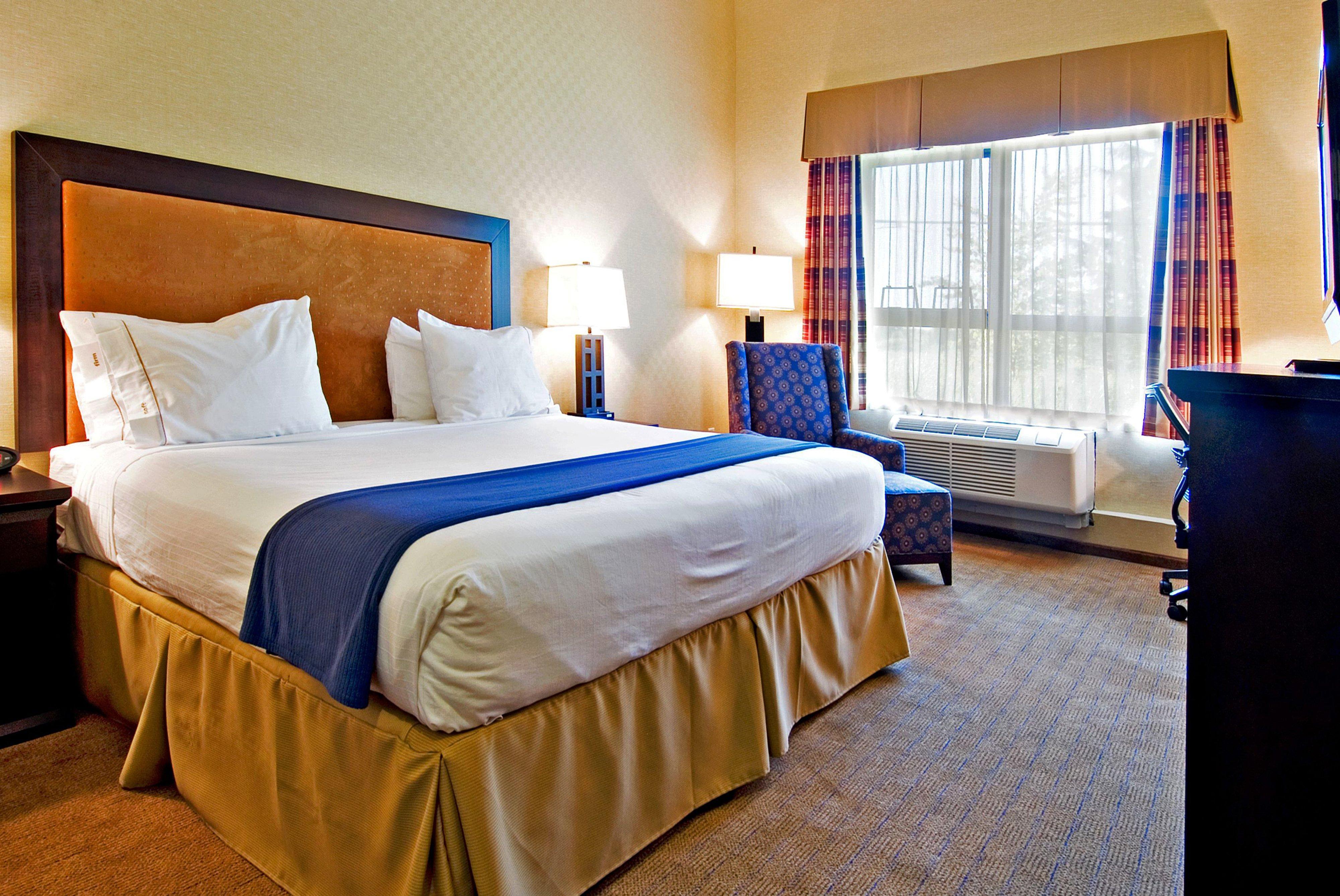 Holiday Inn Express & Suites Riverport Richmond By Ihg Exterior photo