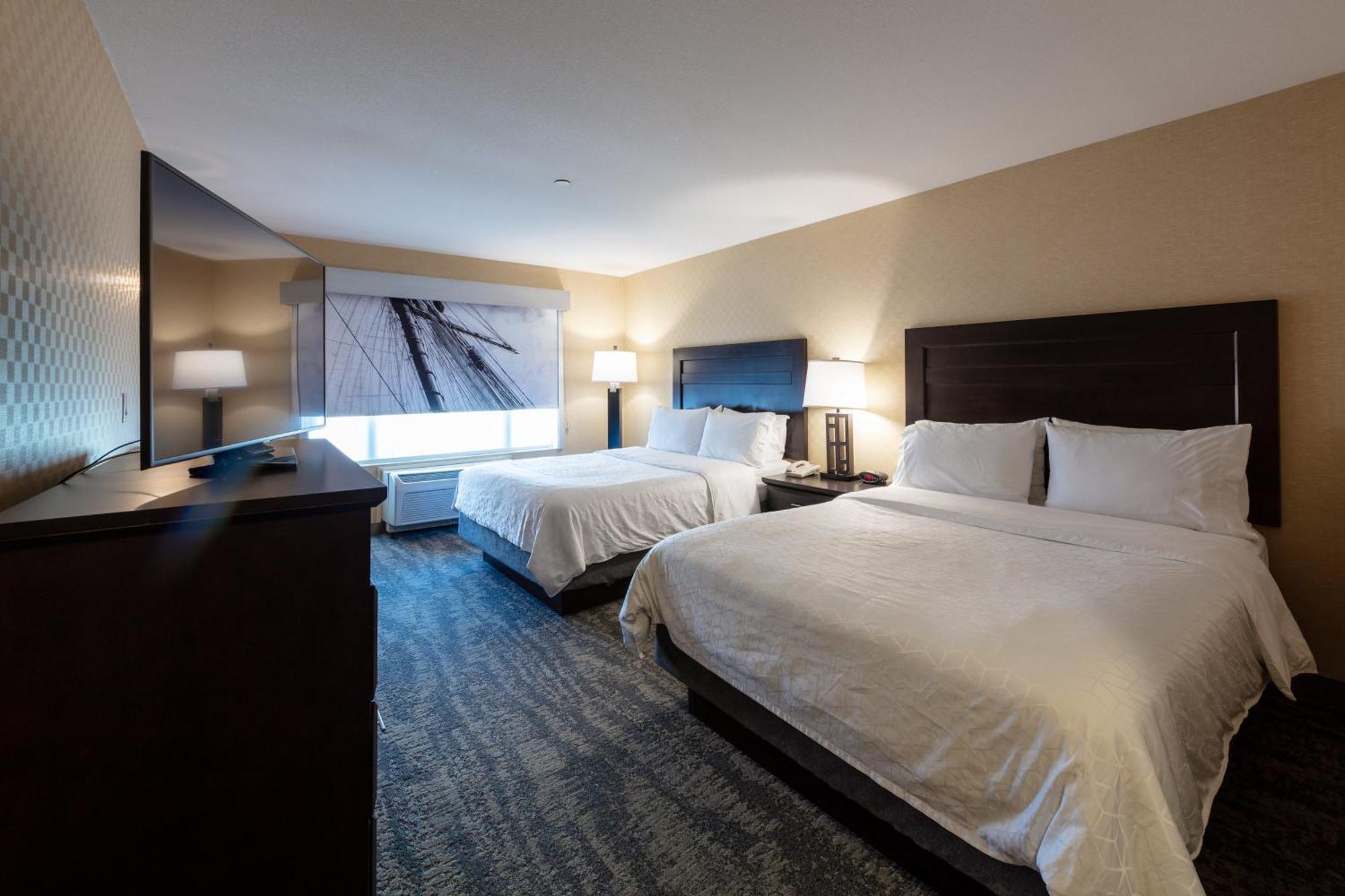 Holiday Inn Express & Suites Riverport Richmond By Ihg Exterior photo